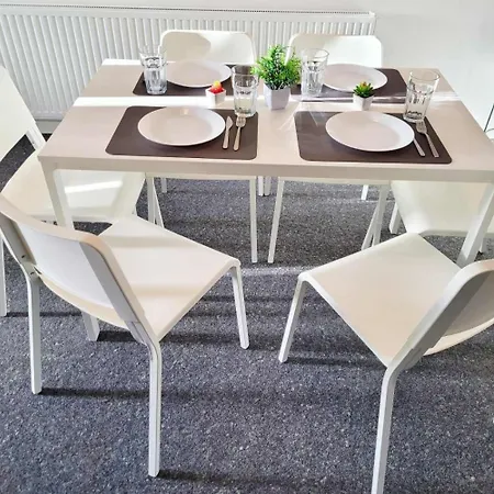 Apartment Beautiful Spacious Near Hamburg